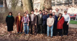 The participants to the 1994 EARN Network Workshop for new Member Countries with the EARN Office Staff 